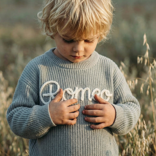 Personalisierter Pullover aus 100% Baumwolle – Handgestrickt