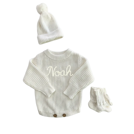 Personalisiertes Geschenkset – Body, Mütze & Socken aus 100% Baumwolle