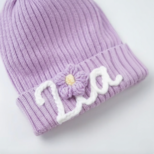 Personalisierte Mütze aus 100% Baumwolle – Handgestrickt