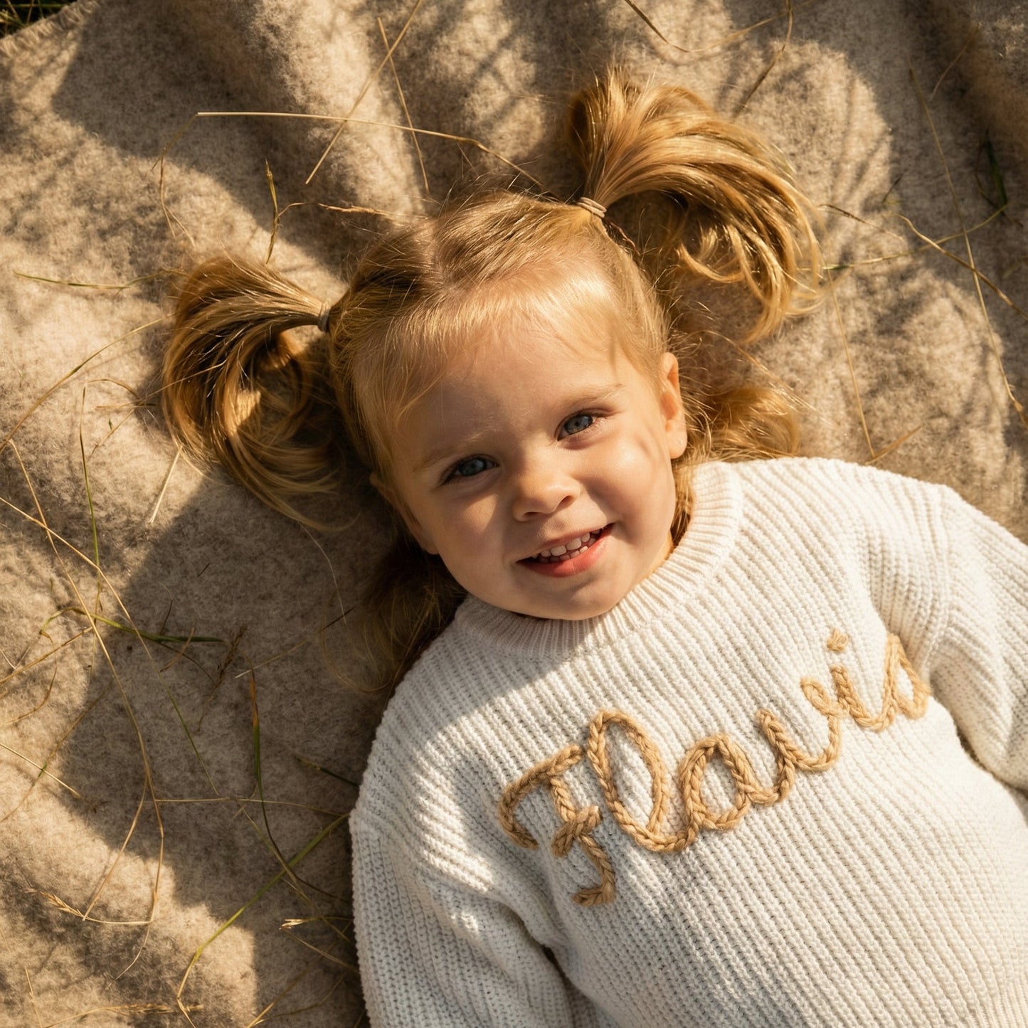 Handgestrickter personalisierter Strickpullover aus 100% Baumwolle