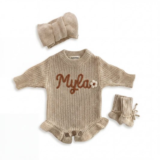 Personalisiertes Geschenkset – Body, Haarband & Socken aus 100% Baumwolle